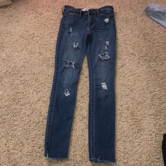 Ripped Hollister Jeans - Picture 1 of 3
